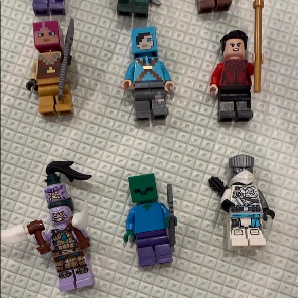 Lego Minifigure Set with Red, Blue, and Gold Accents - Picture 4 of 9